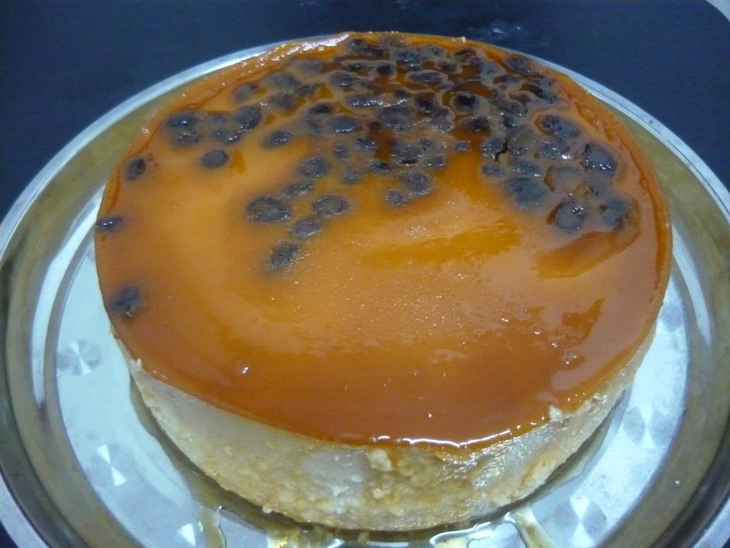 Puding roti karamel