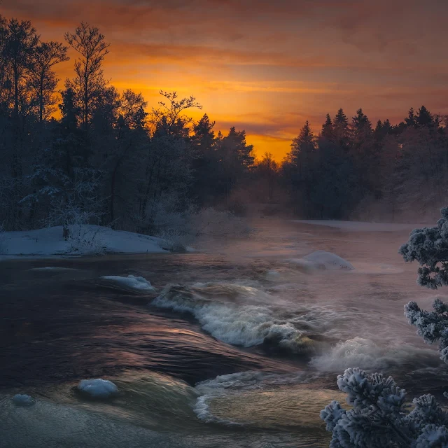 Dark Winter Sunlight Sunset Lake