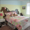 Horse Themed Room Decor / Decorating Theme Bedrooms Maries Manor Horse Theme Bedroom Horse Bedroom Decor Horse Themed Bedroom Decorating Ideas Equestrian Decor Equestrian Themed Rooms Cowgirl Theme Bedroom Decorating Ideas : A horse print bedding set with a solid background in a.