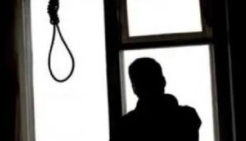 A 27-year-old man committed suicide by hanging in Tirana