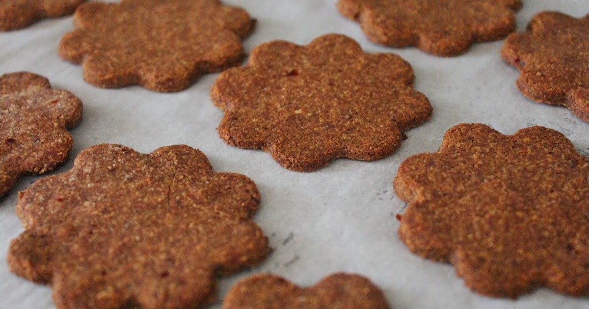The Primitive Homemaker: Chewy Ginger Thin Cookies ...