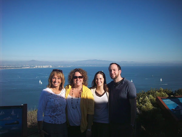 Aunt Vicki, Melissa, Bri, Me
