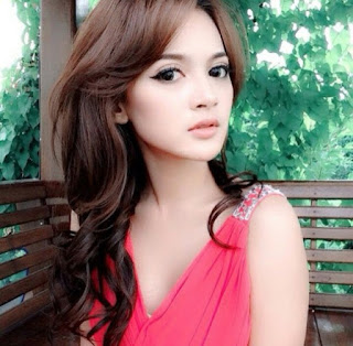 Profil Rosnita Putri Lengkap 