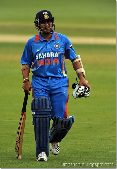 India's Sachin Tendulkar leaves the field after being dismissed for 15 runs during the one-day international cricket match against Sri Lanka in Adelaide on February 14, 2012.