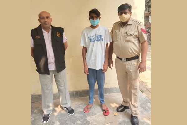 faridabad-crime-branch-sector-48-arrested-criminal-illegal-weapon