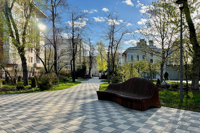 Татарская улица, Михайловский сад
