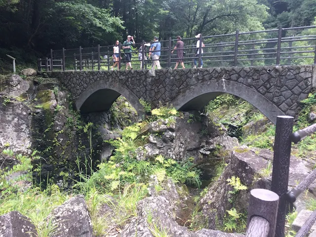 高千穂峡へ【宮崎県高千穂】