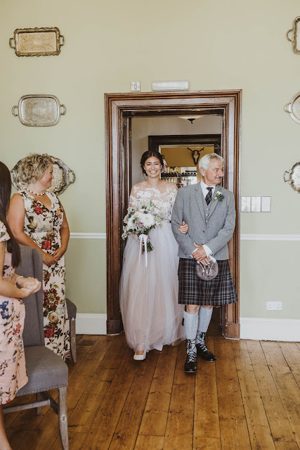 A cute civil ceremony at Brooks Country House in Herefordshire | byGarazi | Birmingham Wedding Photographer 