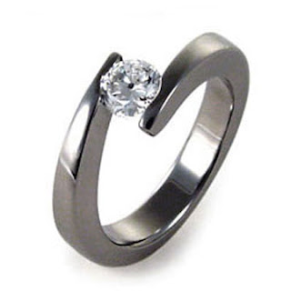 titanium and diamond wedding ring