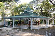 Wisata Religi Makam Segoropuro Pasuruan