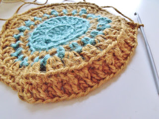 free crochet patterns, how to crochet, baskets, bowls,