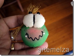 artemelza - sapo de fuxico