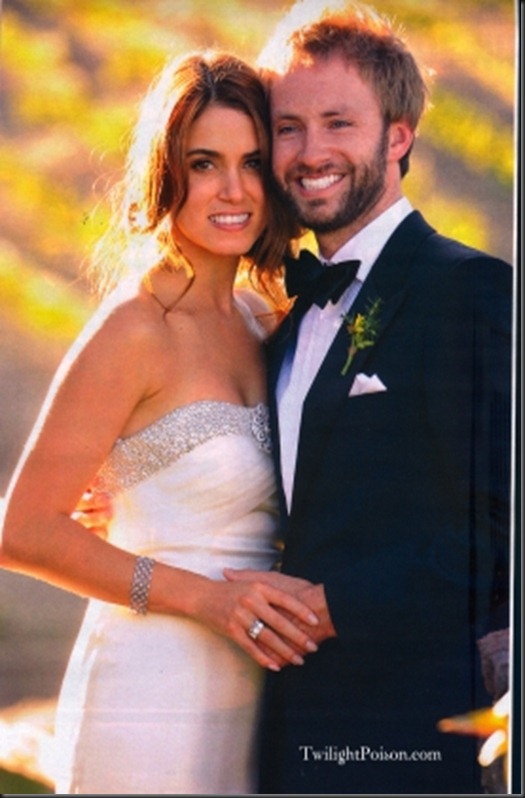 Scans of Nikki Reed 39s Wedding
