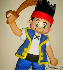 http://www.patronesfofuchas.org/2014/10/molde-fofucha-pirata-jake.html