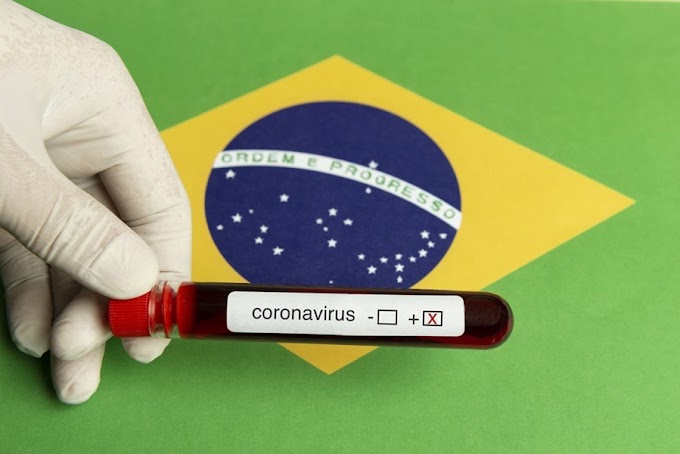 Casos de coronavírus e número de mortes no Brasil em 22 de maio