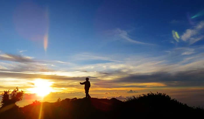 Senja di Ujung Merbabu