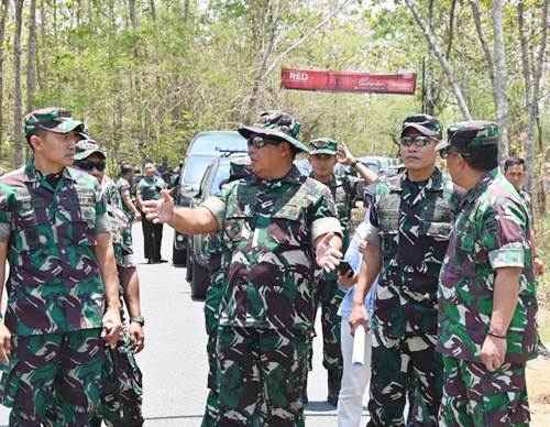 Di Tulungagung, Pangdam V/Brawijaya  Tinjau Aset