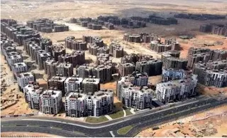 وزارة الإسكان تستعرض البدائل المقترحة لمخطط الأراضي بالسويس الجديدة