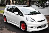 mobil drag honda jazz,  cutting sticker honda jazz silver,  motif sticker mobil jazz,  mobil jazz modifikasi,  honda jazz modifikasi ceper,  motif sticker jazz silver, 