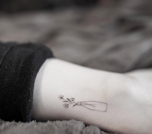 Mini tatuagens femininas 