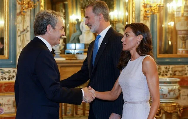 Queen Letizia wore a tulle dress by Felipe Varela. Yanes gold diamond errings