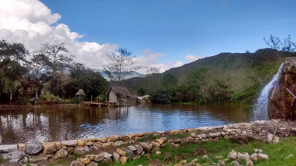 Laguna de Llayricocha