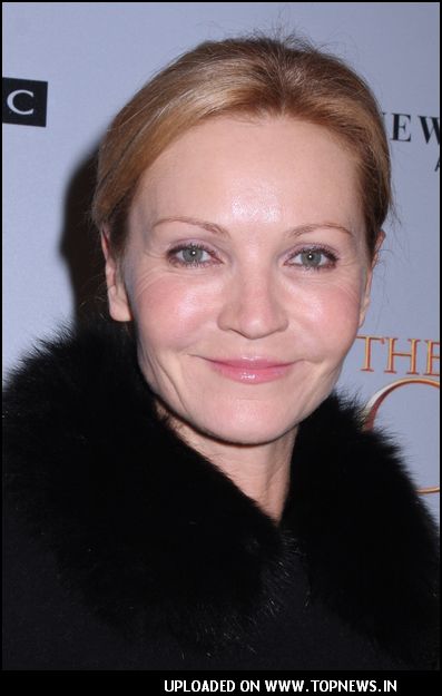 Download this Joan Allen picture