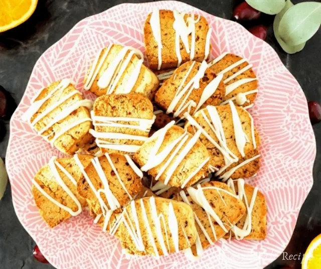 CRANBERRY ORANGE SHORTBREAD COOKIES