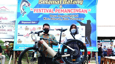 Meriah! Festival Pemancingan Ramaikan Launching Bumdes Megulung Kidul