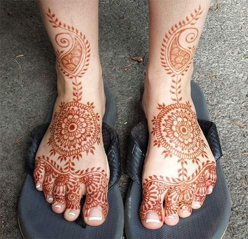 Desain Motif Henna di Kaki Untuk Pernikahan Contoh 