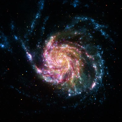 galáxia M101