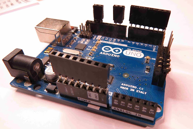 Arduino UNO with some extra Female headers