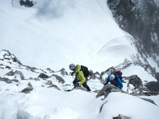 ascension aiguille de Toule Massif du Mont Blanc Manu RUIZ