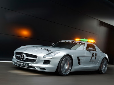 2010 Mercedes-Benz SLS AMG F1 Safety Car First Look