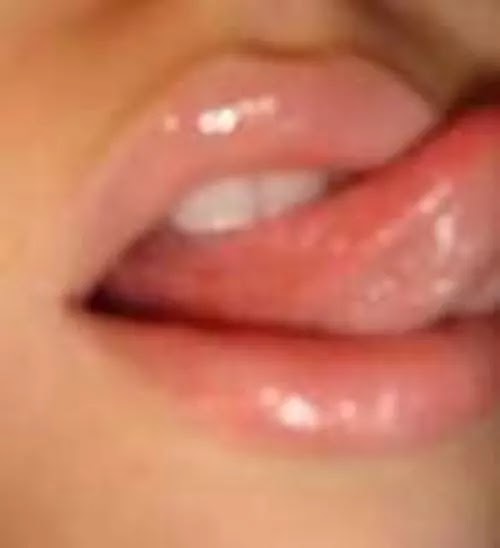 Bibir Seksi Alami
