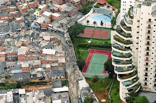 Resultado de imagen de favelas en sao paulo