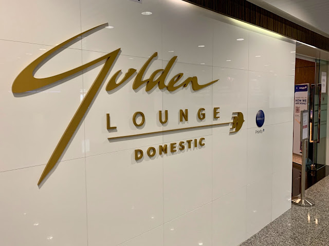 Entrance to the Golden Lounge Domestic at KLIA