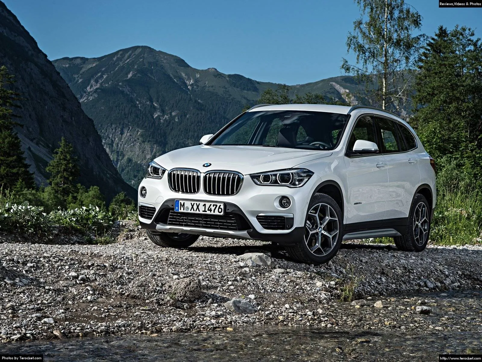 Hình ảnh xe ô tô BMW X1 2016 & nội ngoại thất