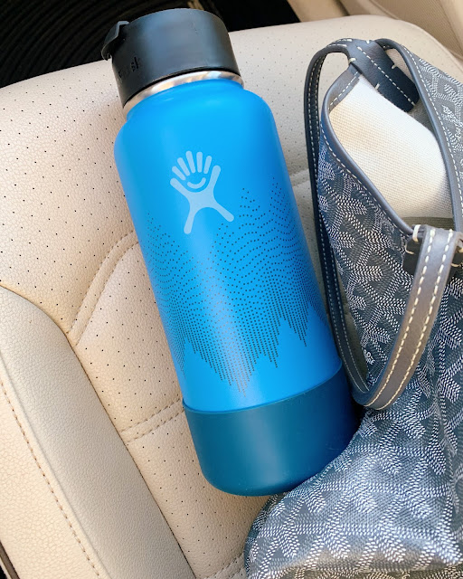 32-Ounce Wide Mouth Bottle with Straw Lid & Boot HYDRO FLASK