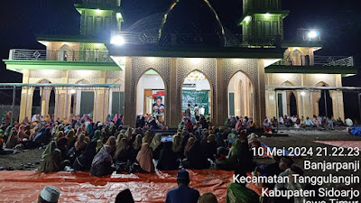 Ibu-Ibu Jamaah Masjid Daar AL Aly Semarakkan Peresmian Masjid dan Pelantikan Organisasi Islam