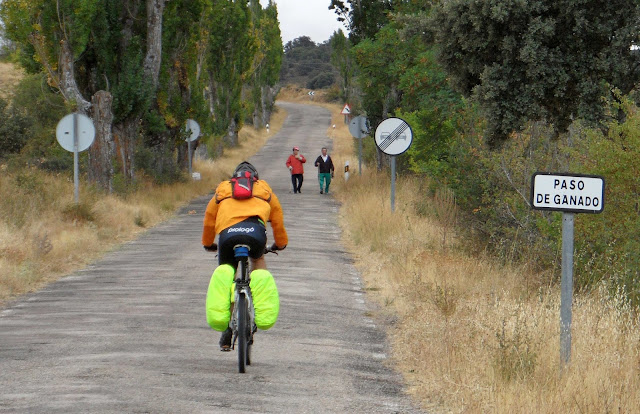 El Consorcio Camino del Cid edita 10 guías digitales para cicloturistas de carretera