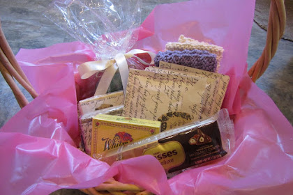 10+ Gift Basket Filler