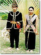 Kami Anak Malaysia Pakaian Tradisional