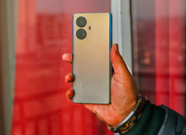 Harga Realme 10 Pro dan Realme 10 Pro Plus