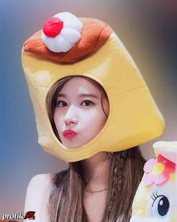 Latest Cute Photos Twice Sana