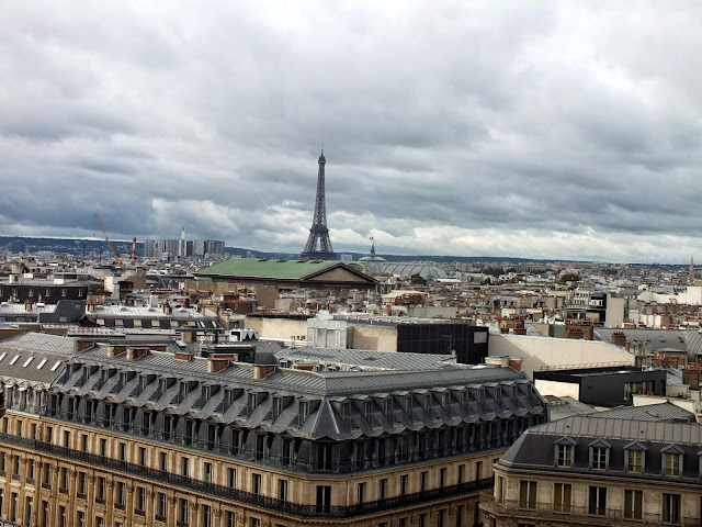 la torre eiffel