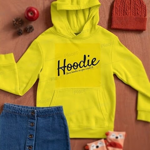 YELLOW HOODIE WITH BLACK DESIGN