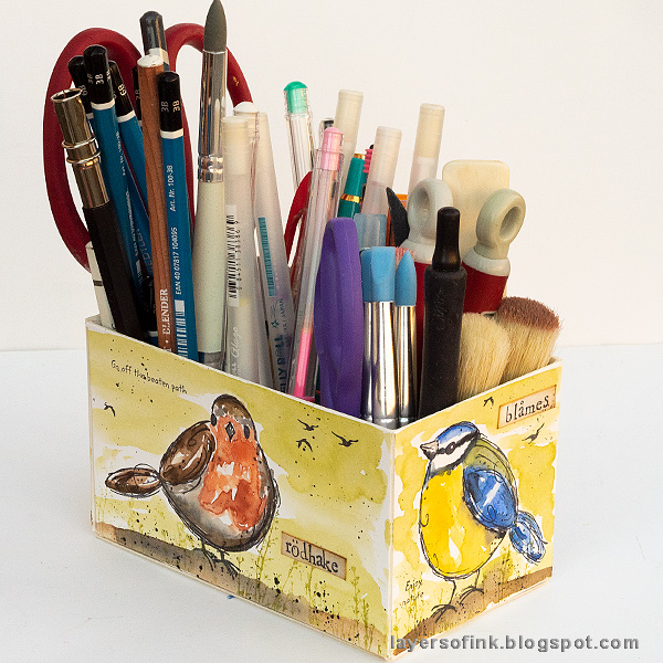 Layers of ink - DIY Watercolor Birds Pen Holder by Anna-Karin Evaldsson. With Sizzix dies by Eileen Hull.