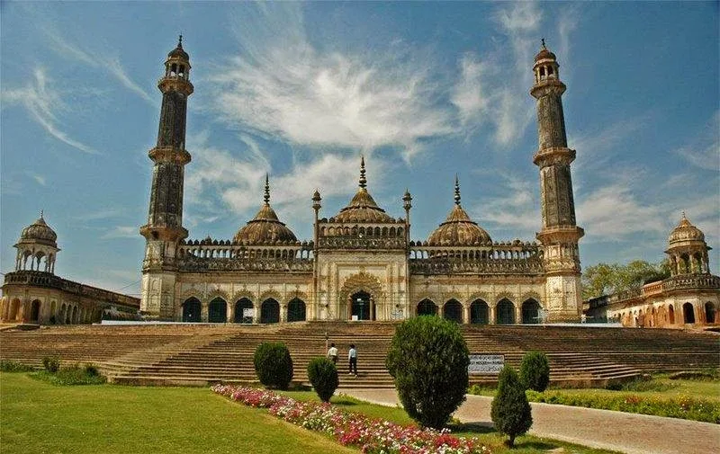 Masjid Asafi di Lucknow, India