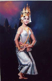 khmer girl dancing